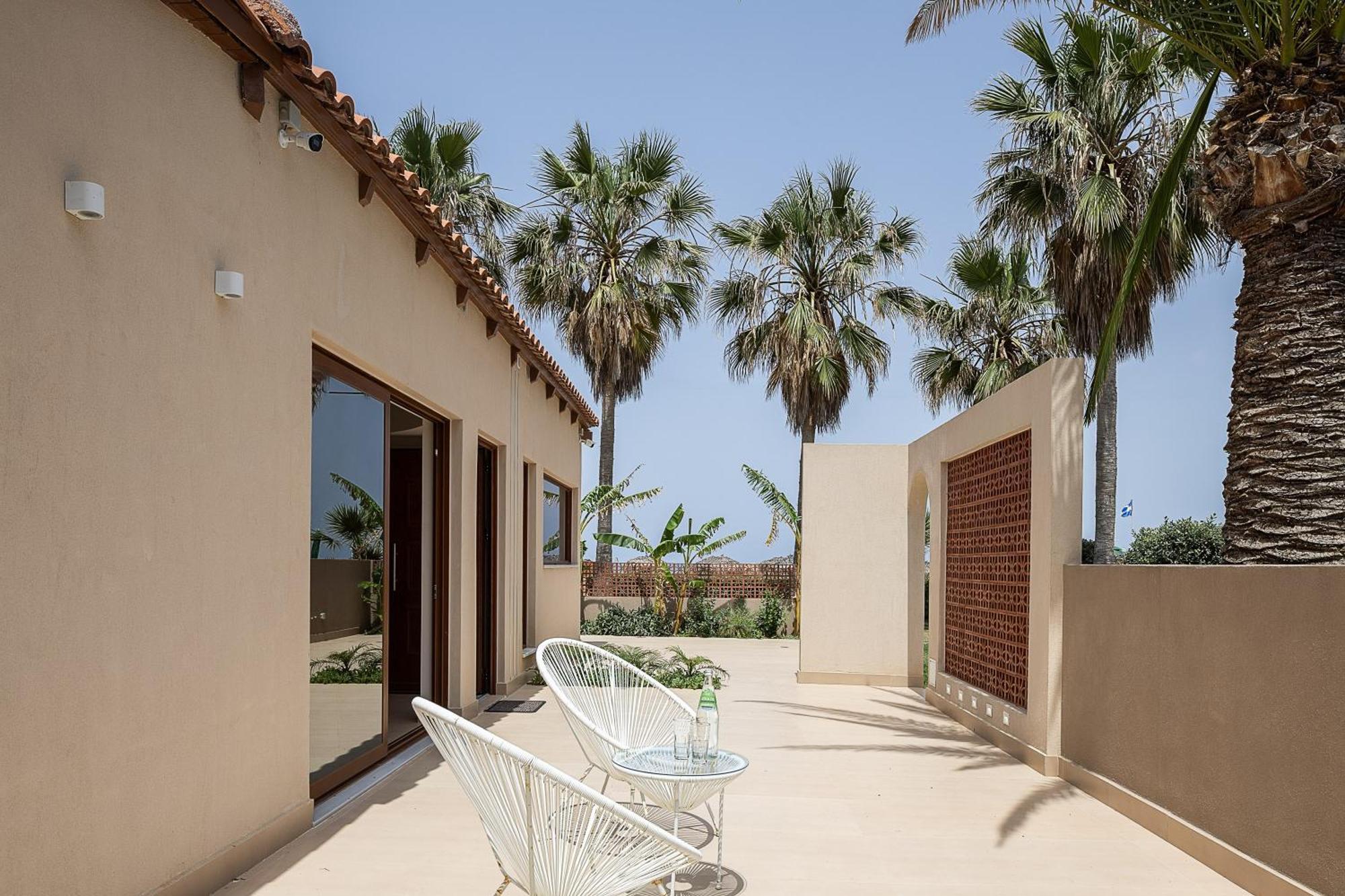 La Palma Beachfront Suites Georgioupoli Eksteriør billede