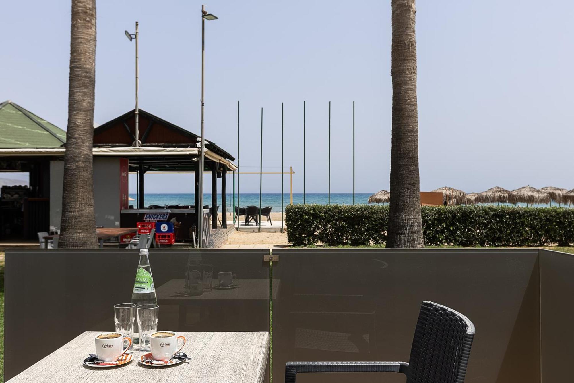 La Palma Beachfront Suites Georgioupoli Eksteriør billede