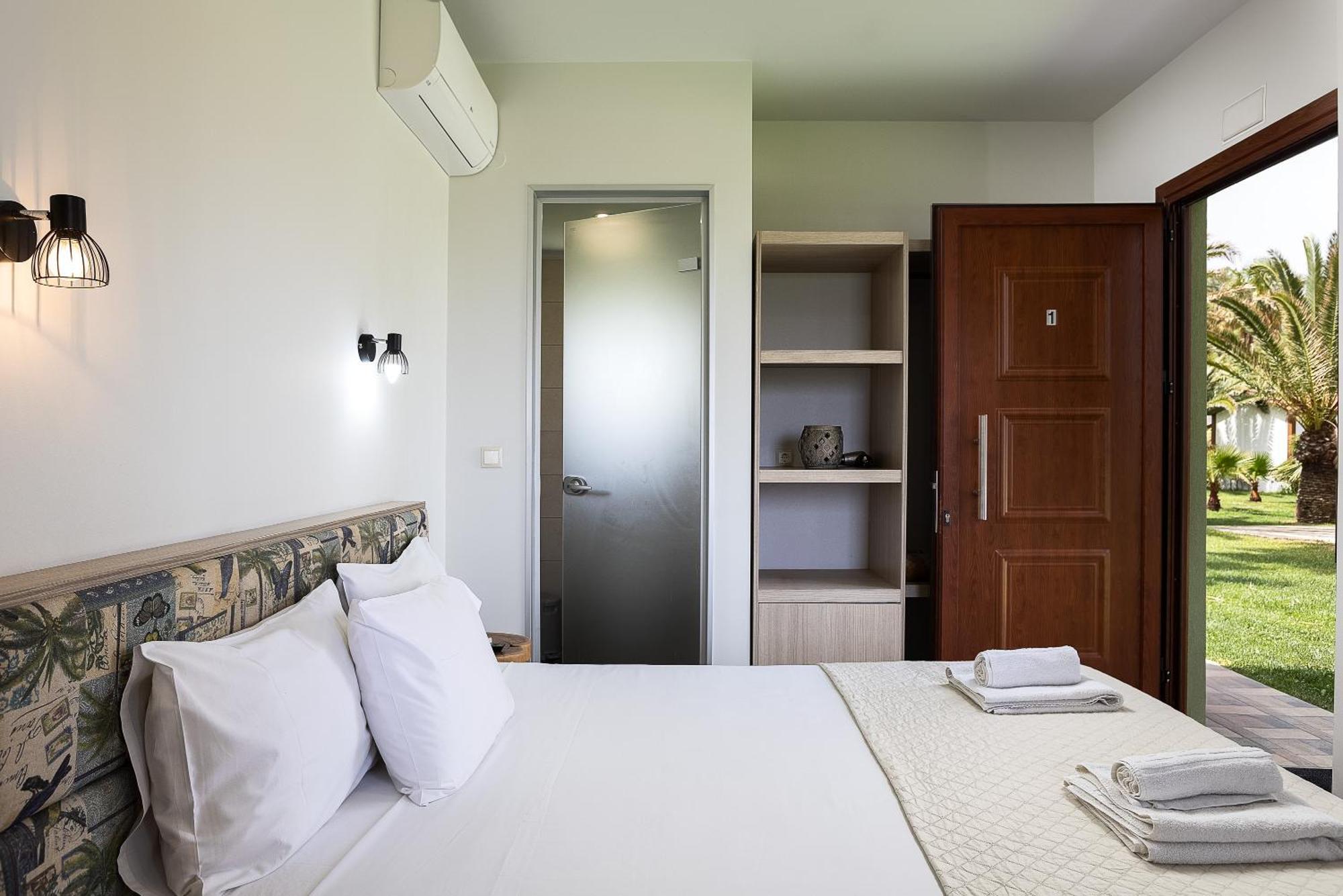 La Palma Beachfront Suites Georgioupoli Eksteriør billede